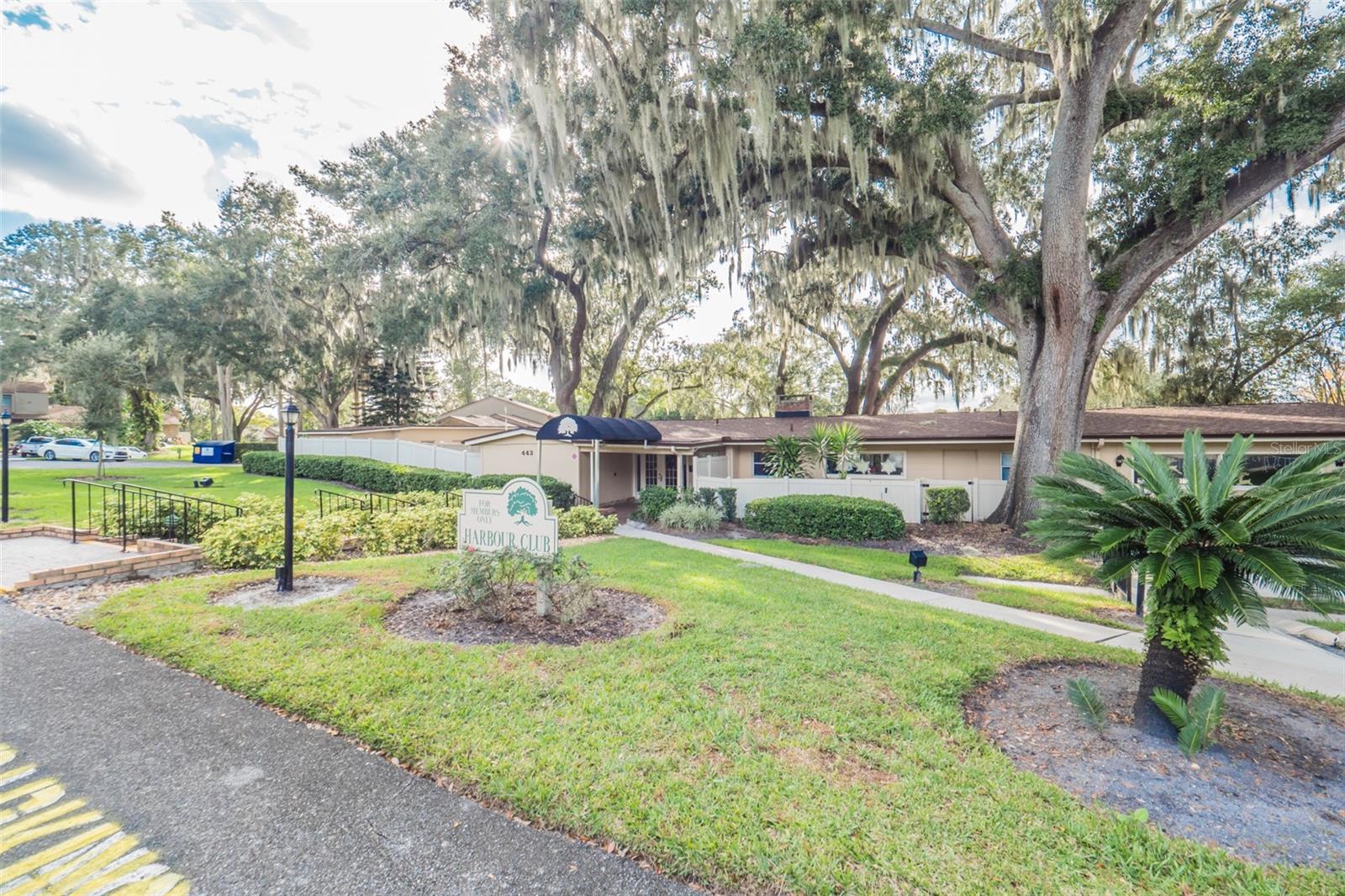 OAK HARBOUR SEC 2 - Residential