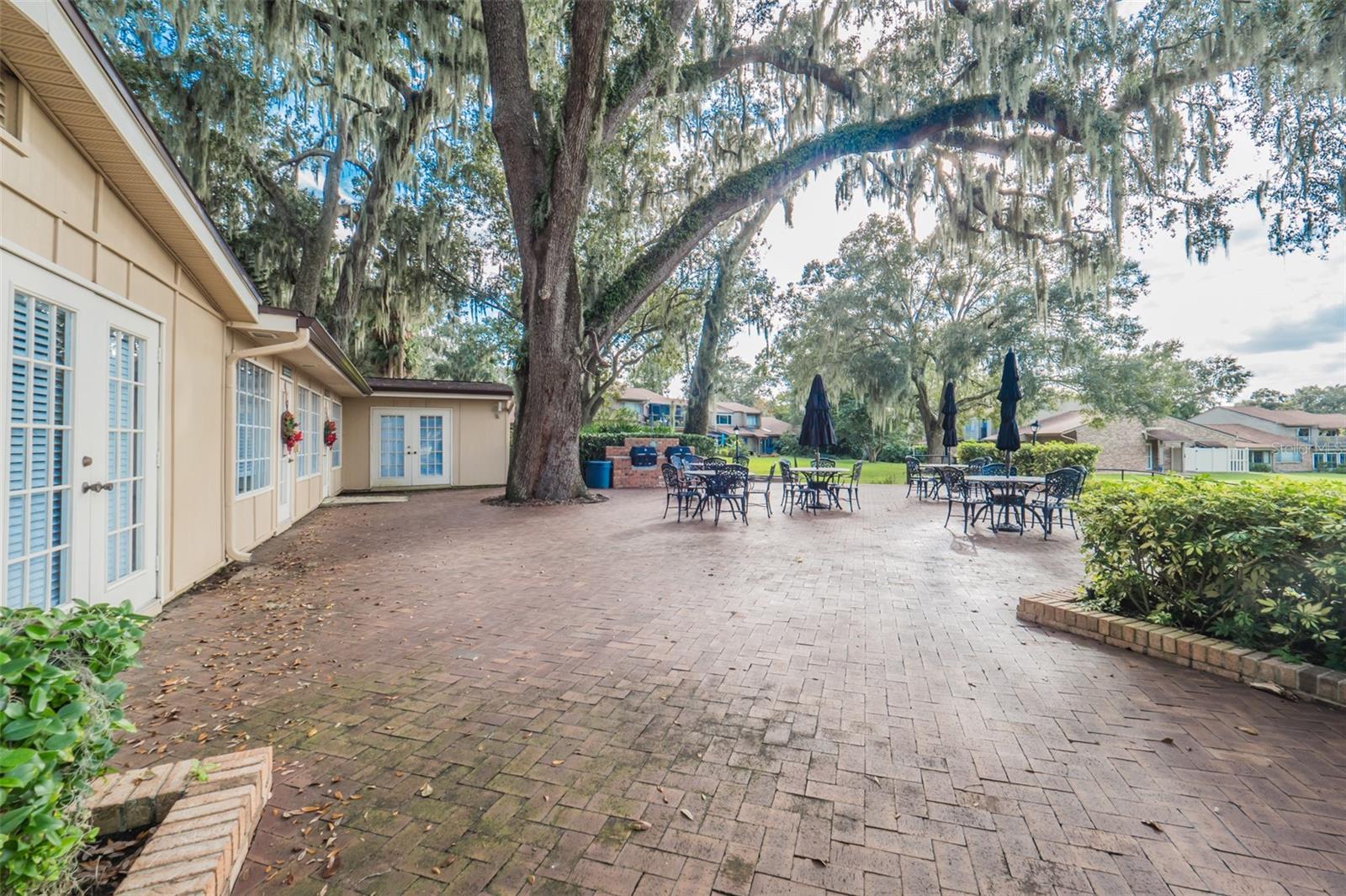 OAK HARBOUR SEC 2 - Residential