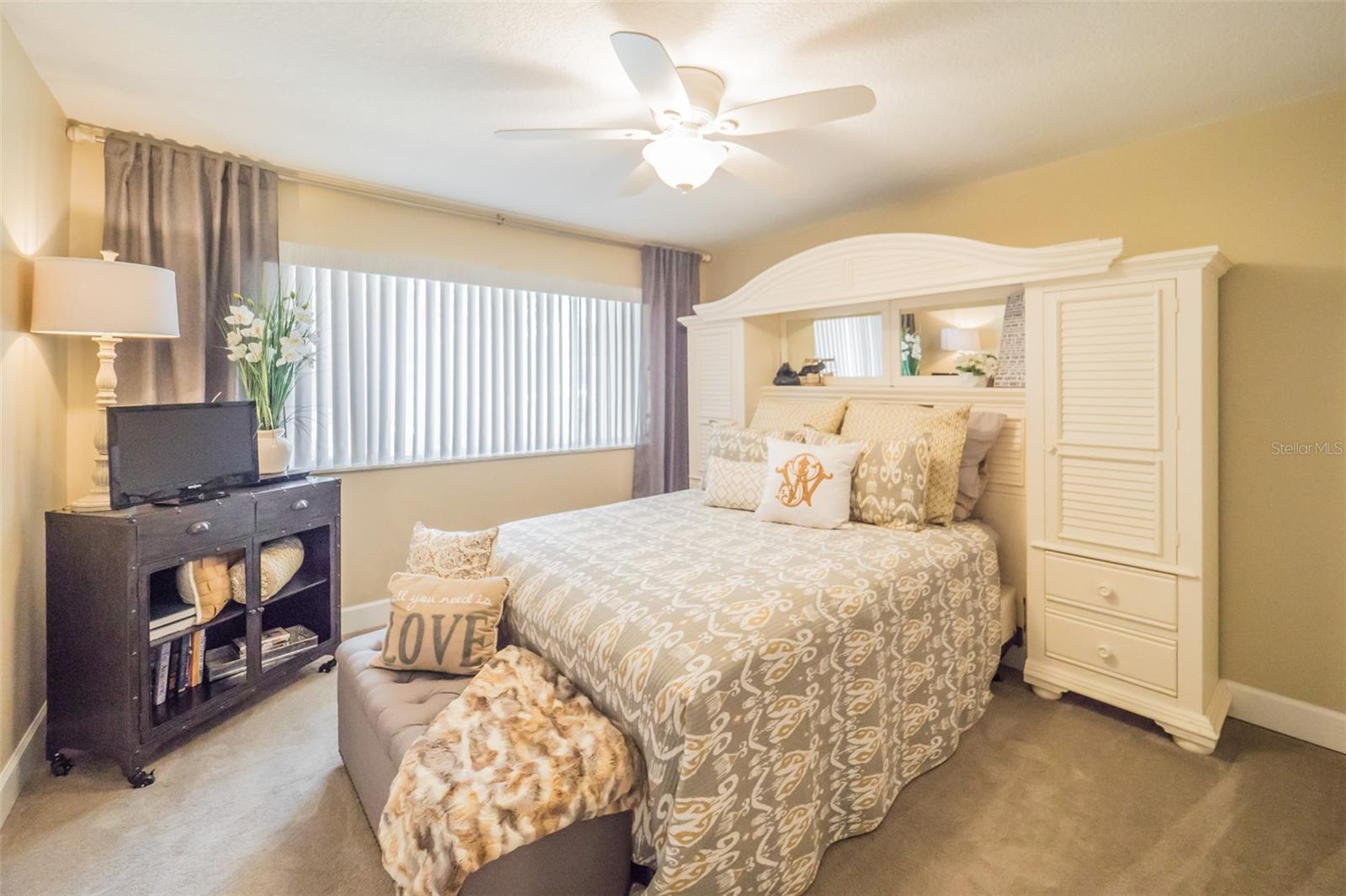 OAK HARBOUR SEC 2 - Residential