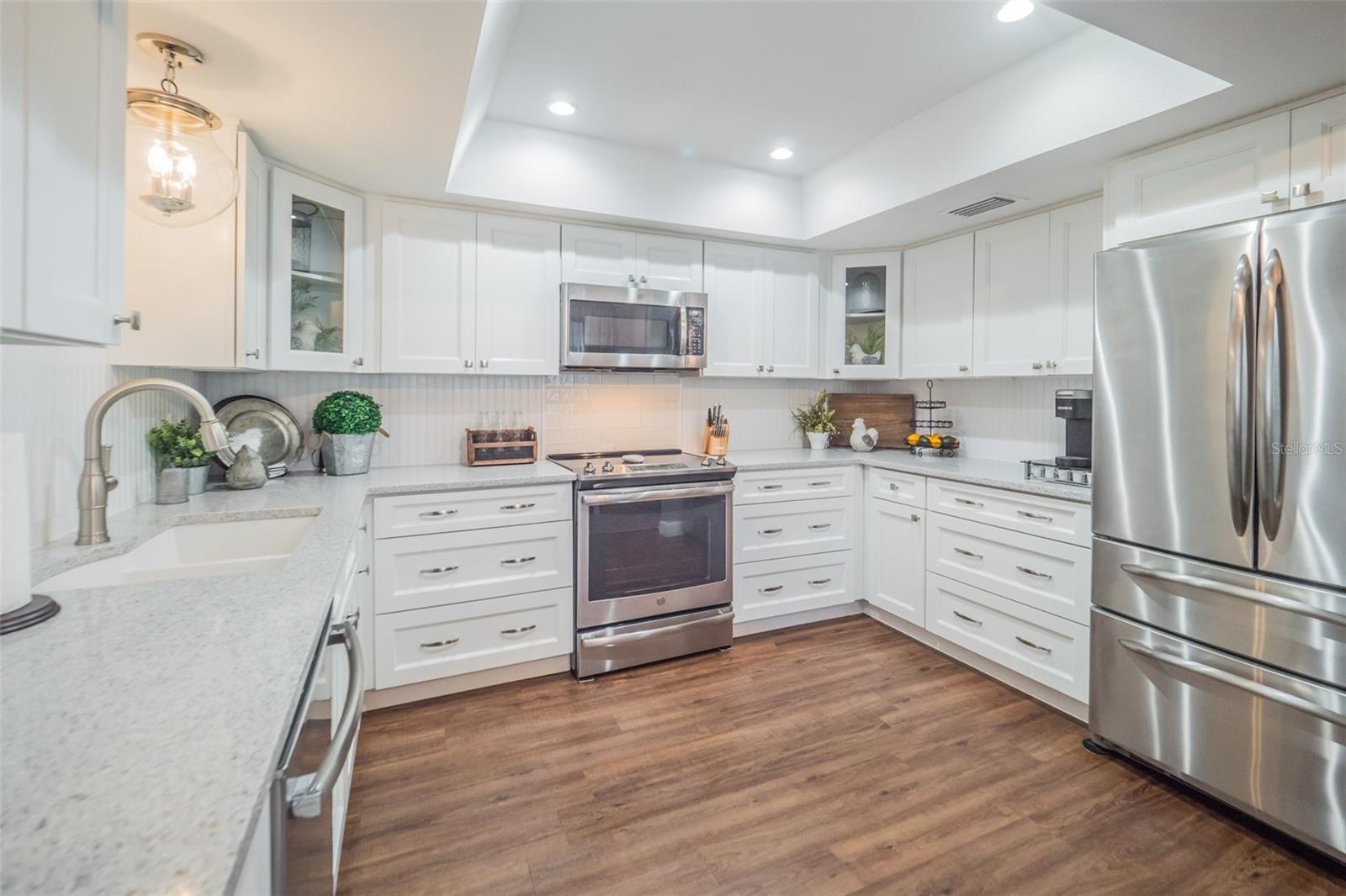 OAK HARBOUR SEC 2 - Residential