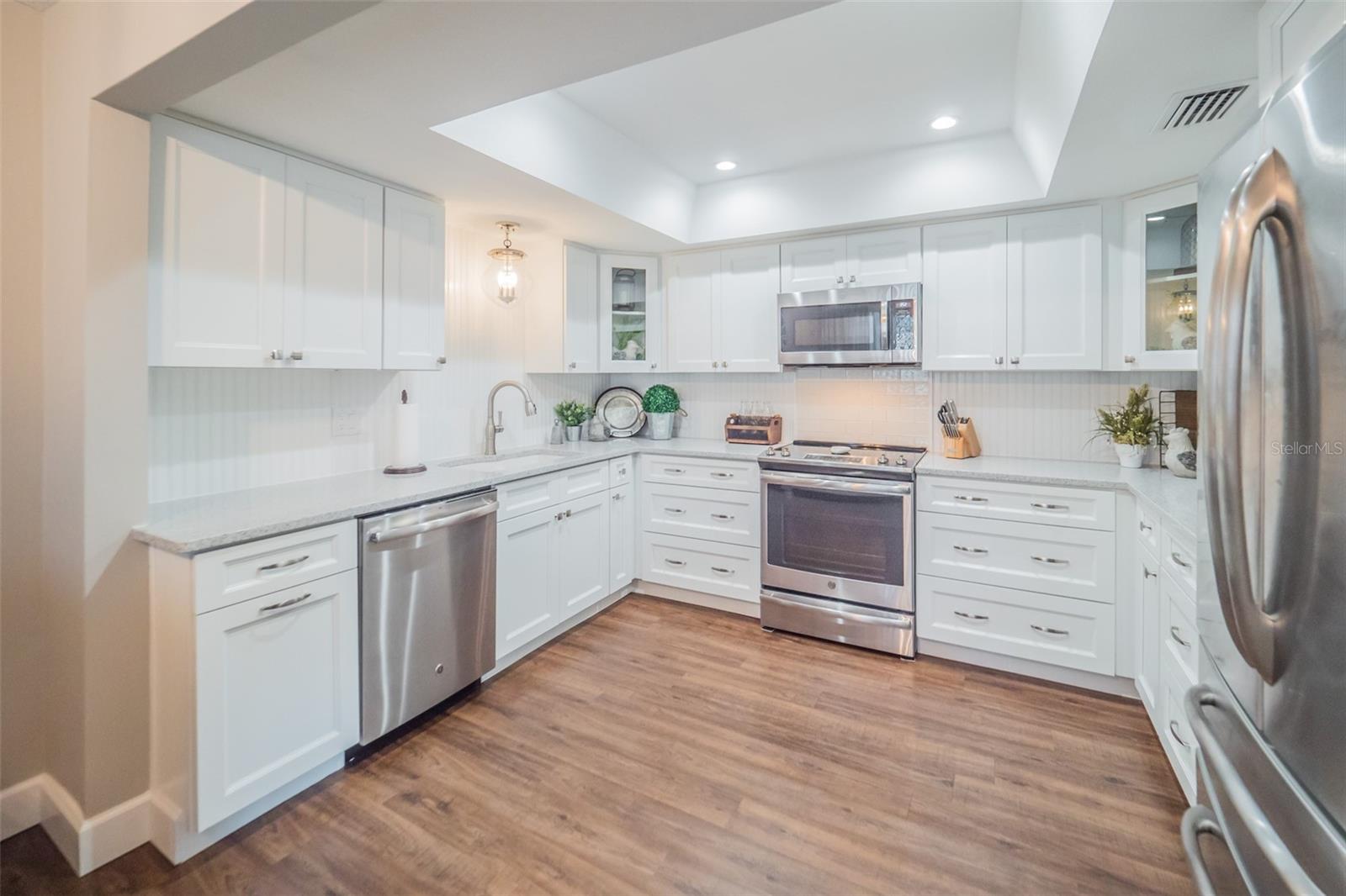 OAK HARBOUR SEC 2 - Residential