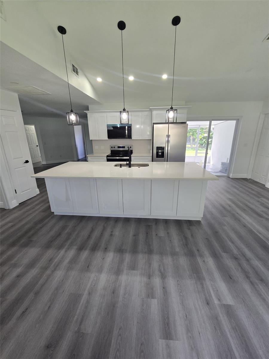 132 ACAPULCO DRIVE