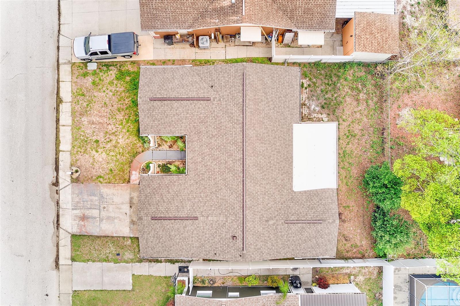 THE LAKES - Residential