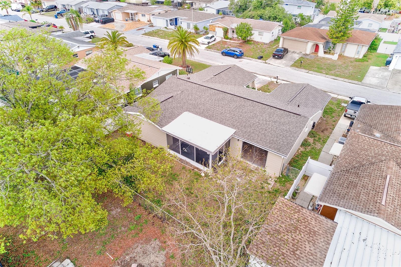 THE LAKES - Residential