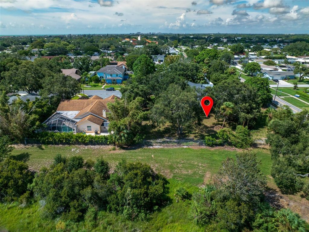 Photo of 10850 Oakhurst Road, Largo, FL 33774 (MLS # TB8490517)