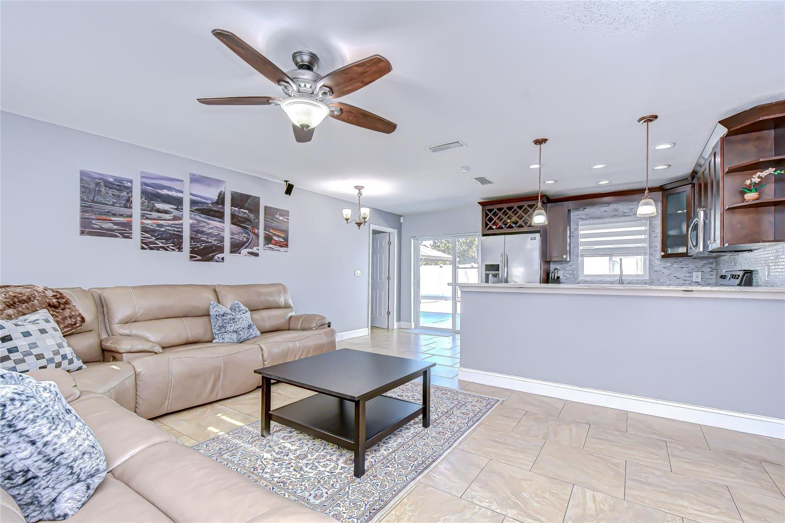 CARROLLWOOD MEADOWS UNIT VI SE - Residential