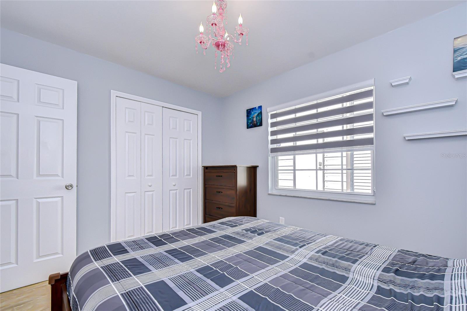 CARROLLWOOD MEADOWS UNIT VI SE - Residential