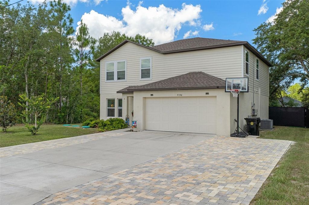 Photo of 7196 N Farmington Terrace, Citrus Springs, FL 34434 (MLS # OM702397)