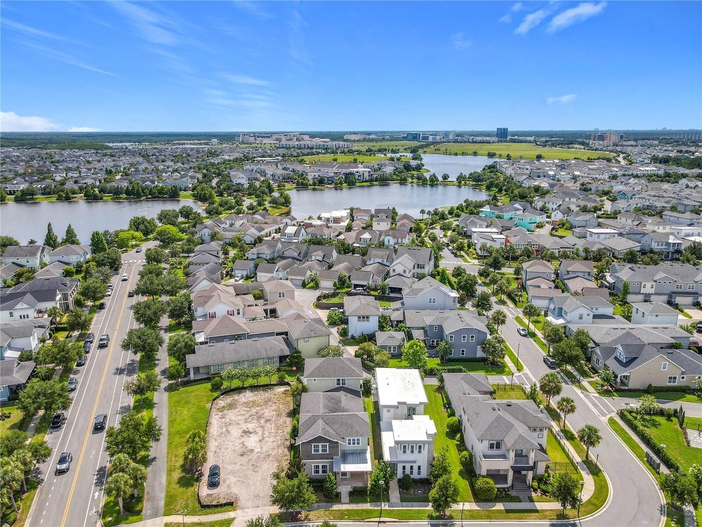 Photo of 13450 Gabor Avenue, Orlando, FL 32827 (MLS # O6444688)