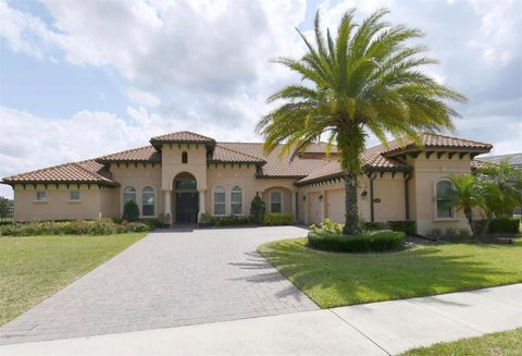 A home in LAKE MARY