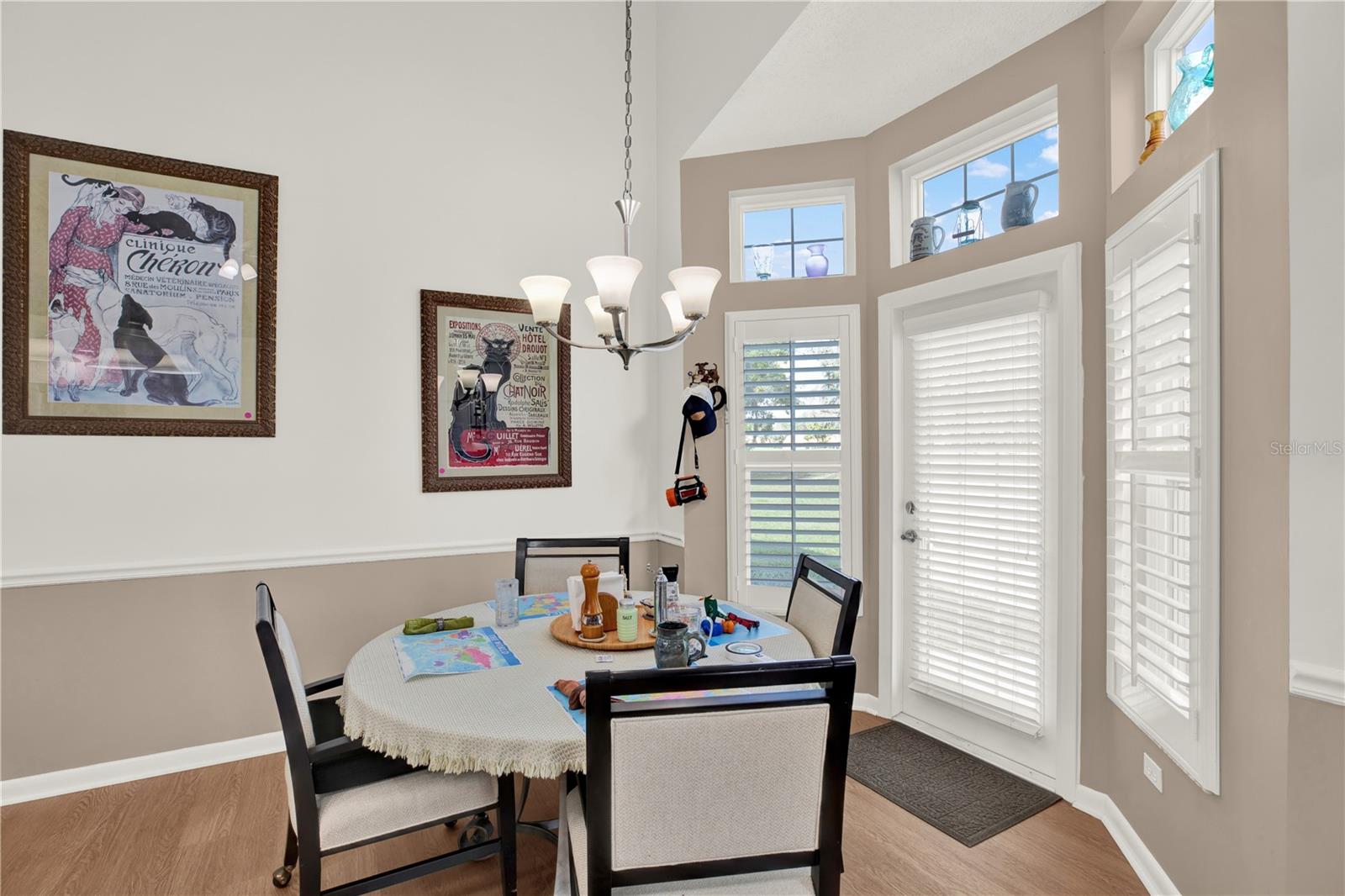 GLEN HILLS VILLAGE - Residential