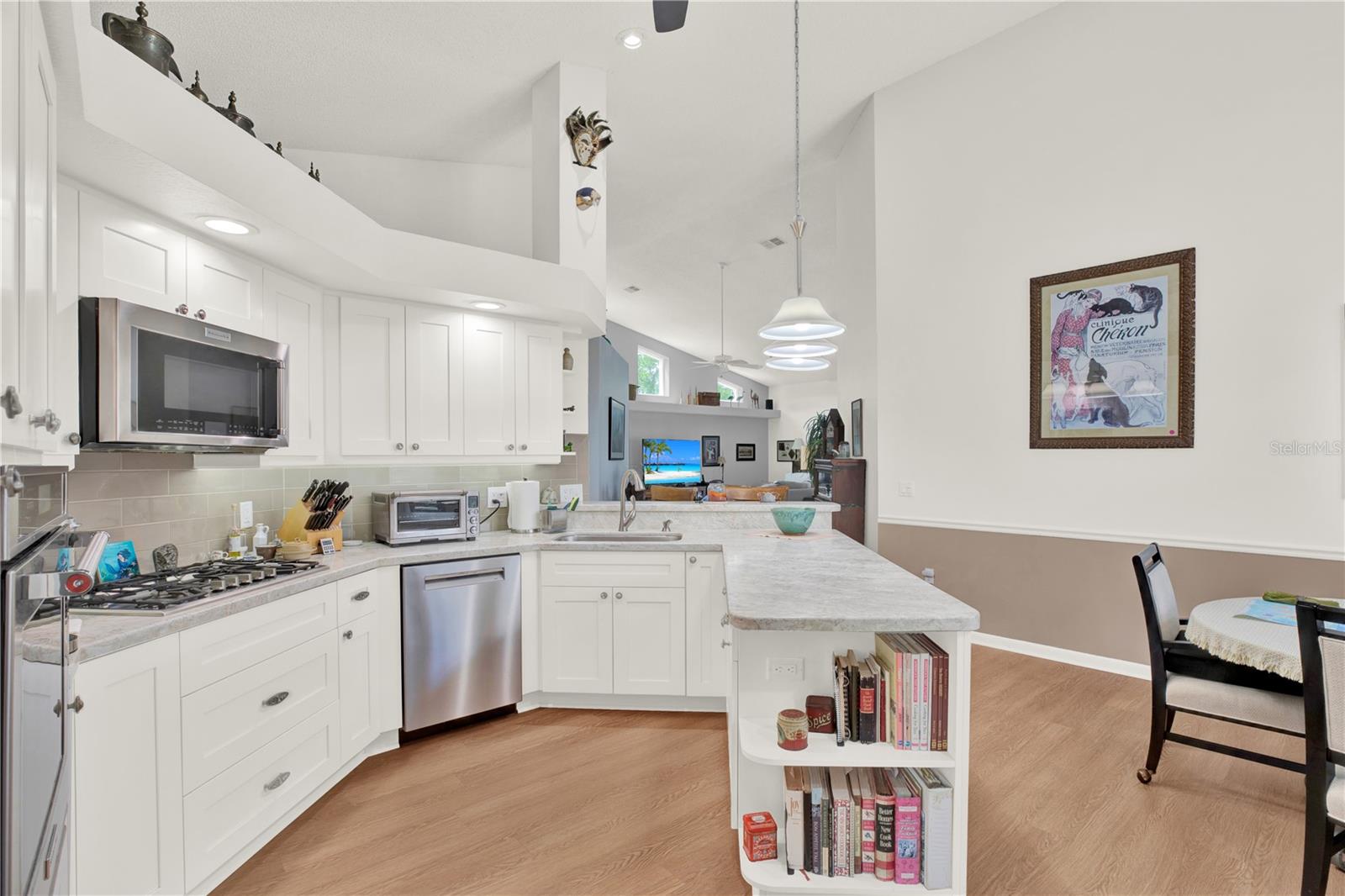 GLEN HILLS VILLAGE - Residential