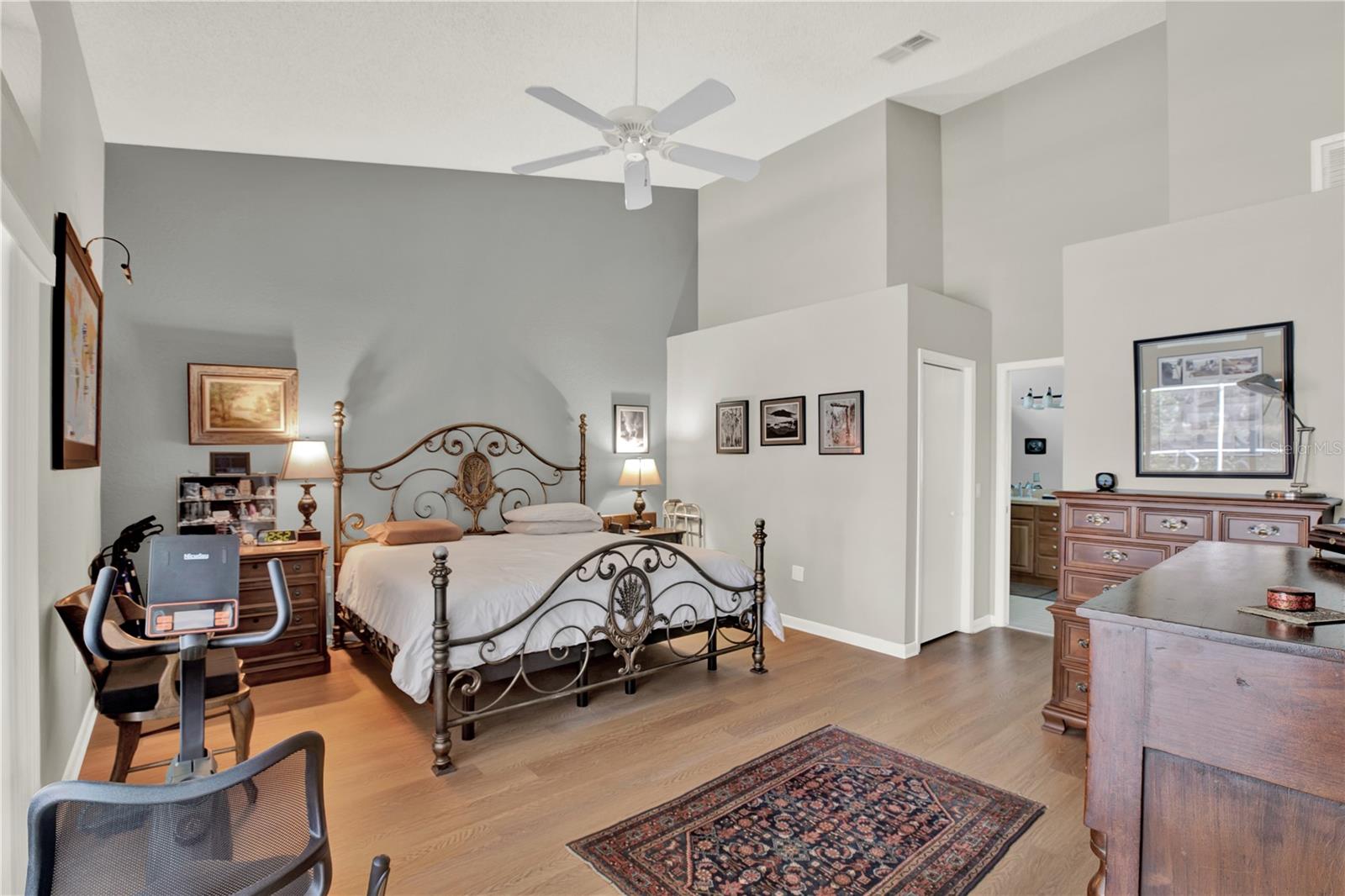 GLEN HILLS VILLAGE - Residential