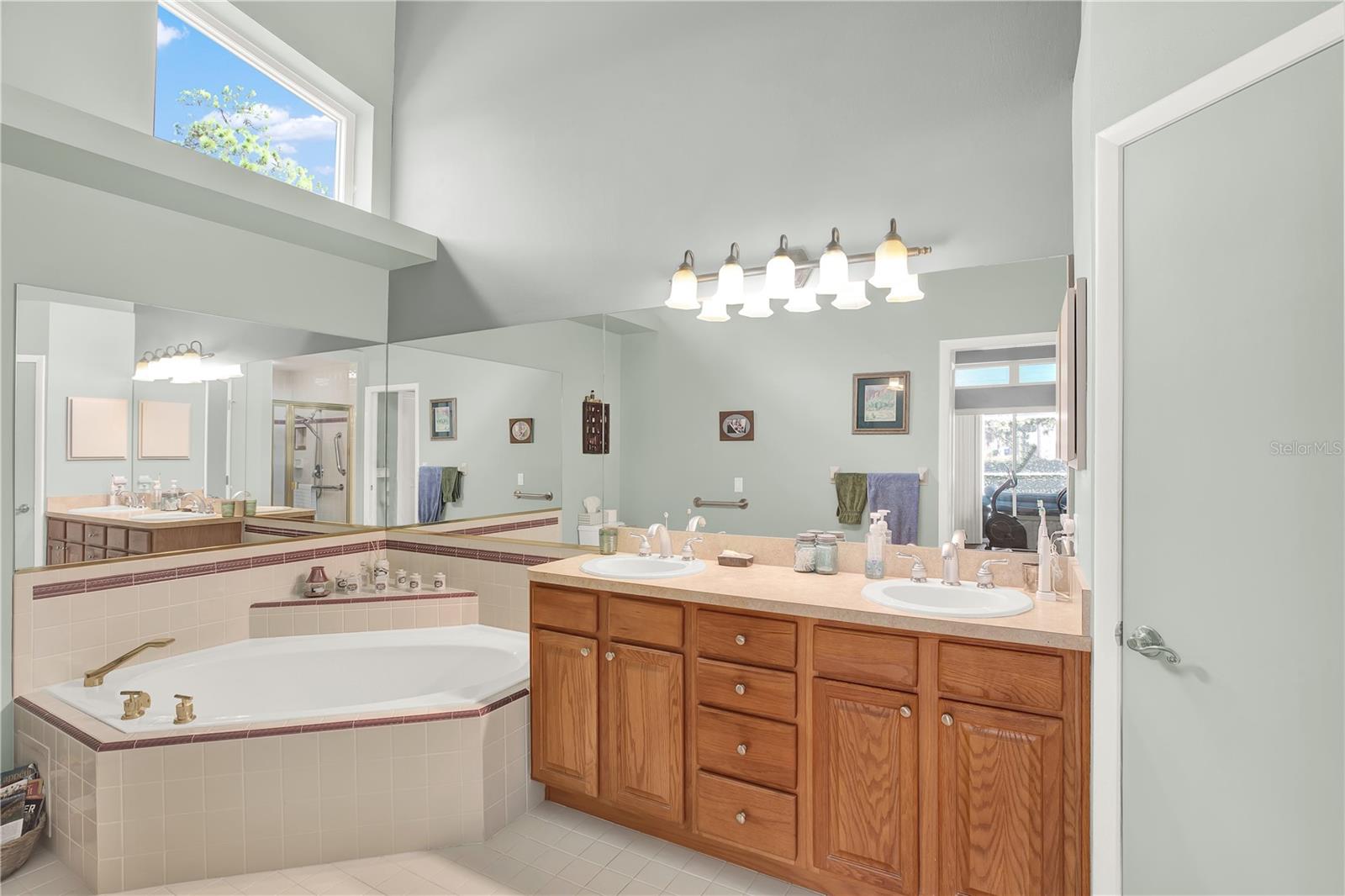 GLEN HILLS VILLAGE - Residential