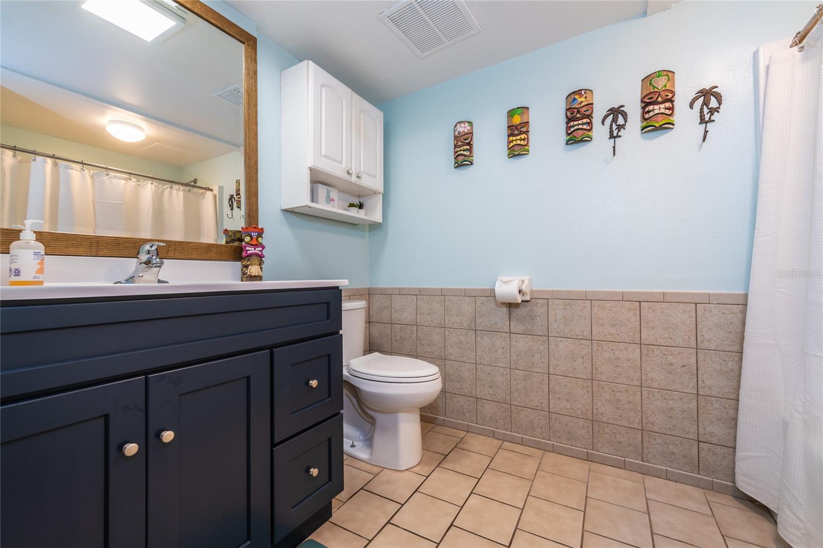 CASTAWAY BEACH RESORT CONDO - Residential