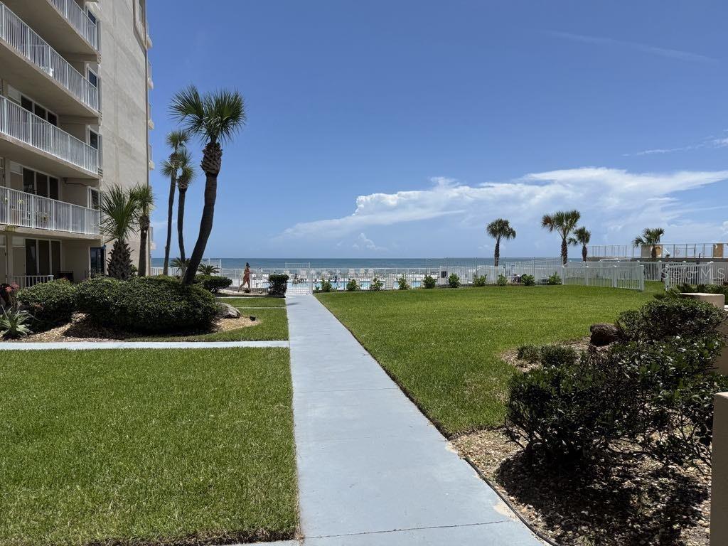 CASTAWAY BEACH RESORT CONDO - Residential