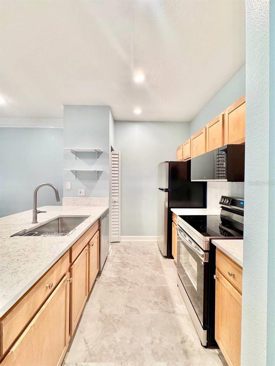 GRAND KEY A CONDO - Residential Lease