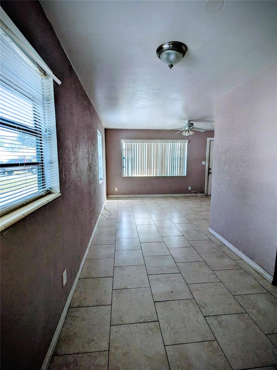 SNYDERS W J LAKEVIEW - Residential