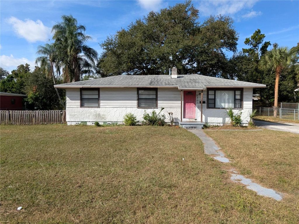 Photo of 2323 35th Street S, St Petersburg, FL 33711 (MLS # O6360591)