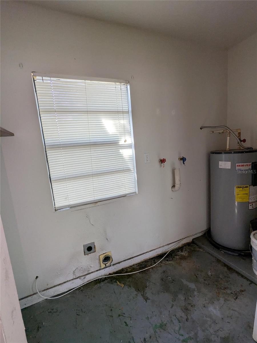 SNYDERS W J LAKEVIEW - Residential