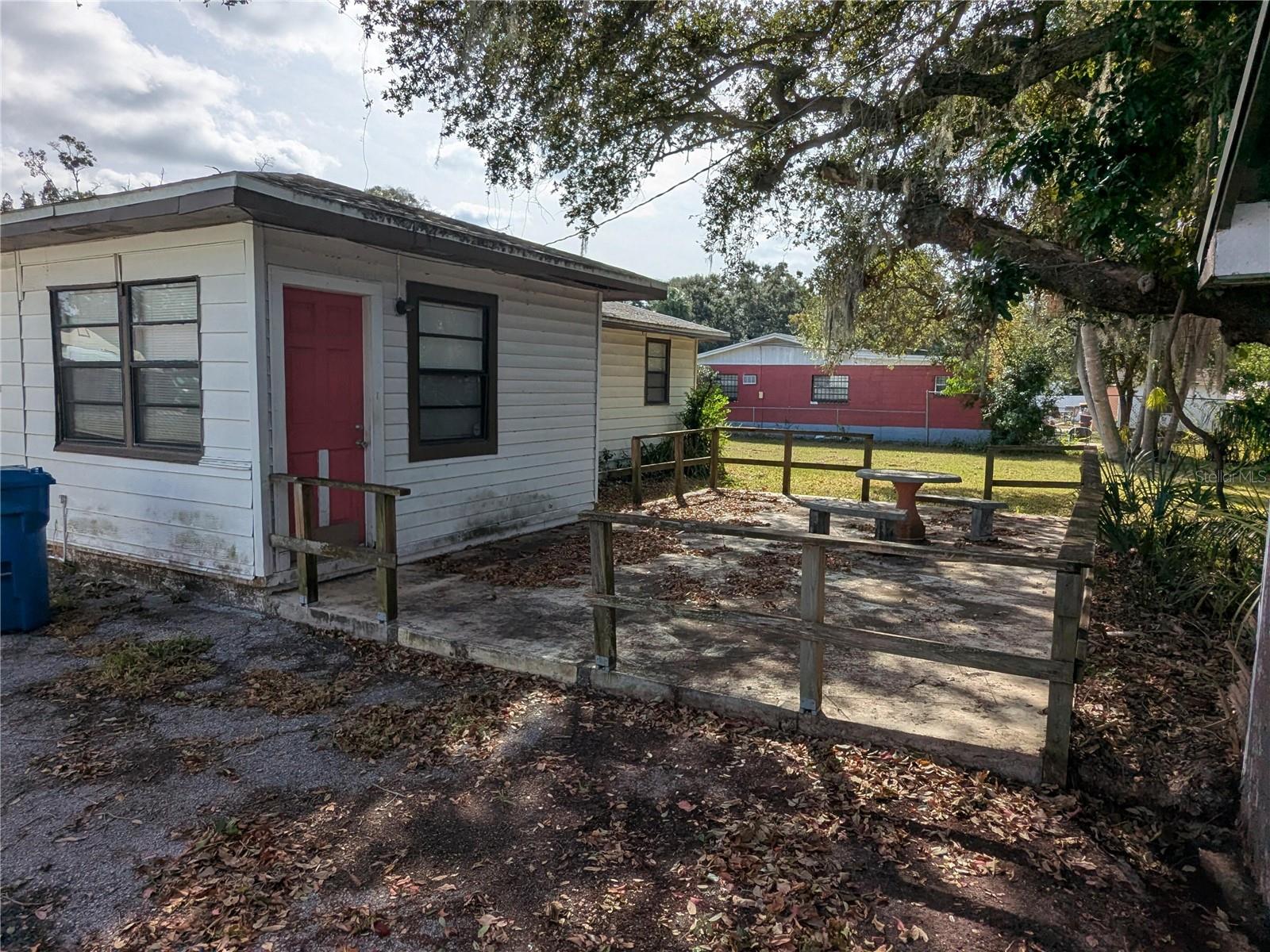 SNYDERS W J LAKEVIEW - Residential