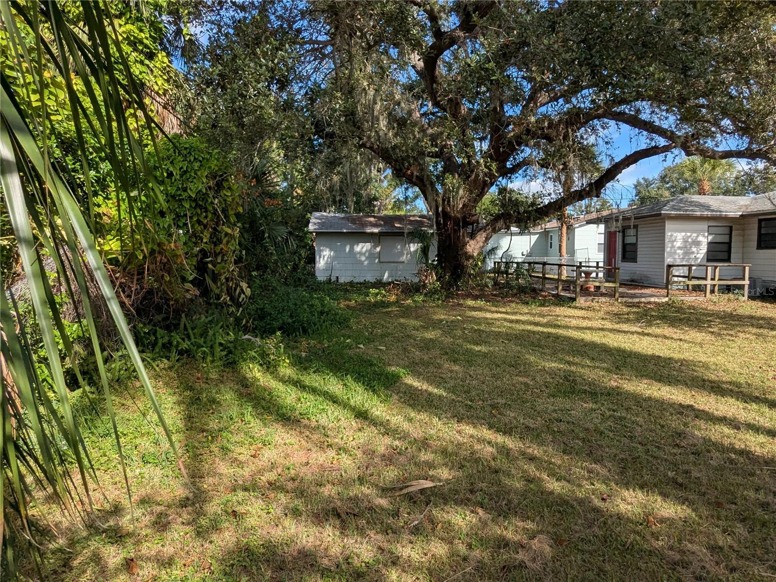 SNYDERS W J LAKEVIEW - Residential