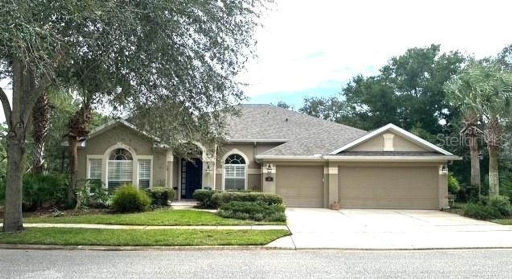 Photo of 26 N Park Circle, Palm Coast, FL 32137 (MLS # FC312776)