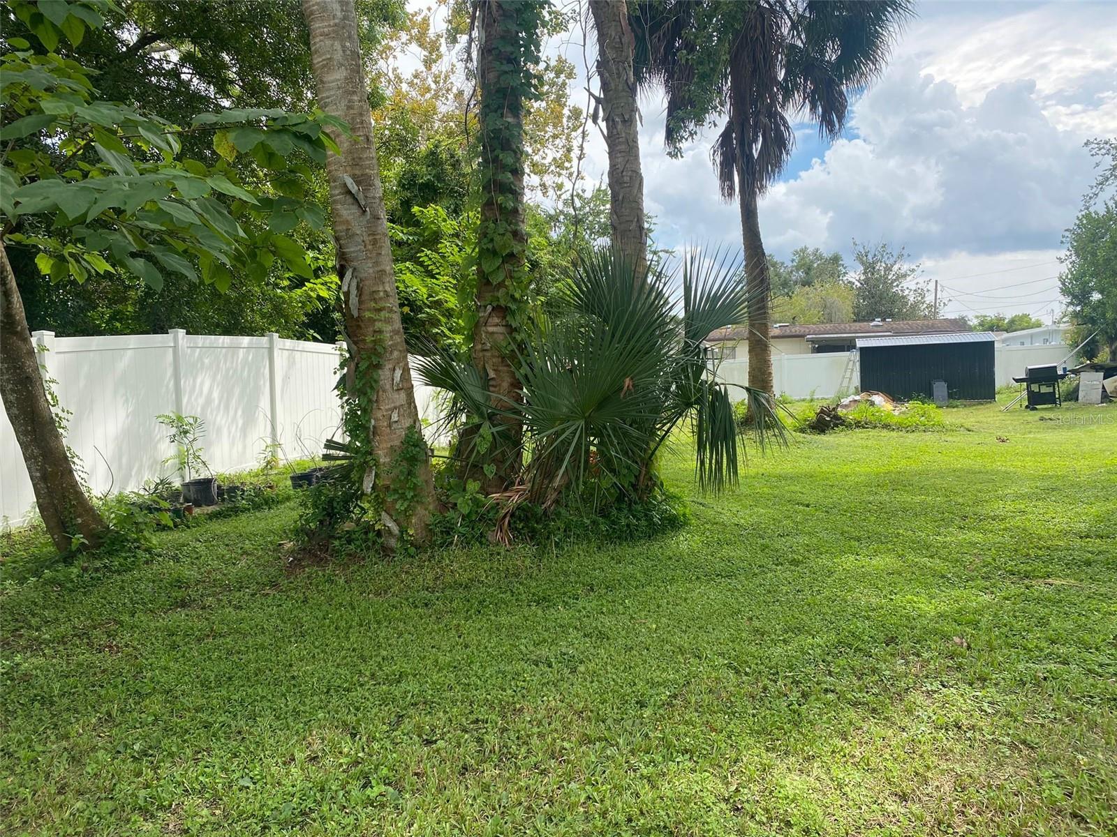 Prime Residential Lot in Growing Central Tampa Area
Located at the end of a quiet street in the heart of Tampa, this spacious lot offers a rare opportunity to build two single-family homes. Positioned in a rapidly growing neighborhood, this property is ideal for investors or homeowners looking to build in a high-demand area. Enjoy the convenience of being centrally located, close to major highways, downtown Tampa, shopping, dining, and entertainment—all while enjoying the privacy and tranquility of a dead-end street. Don’t miss this chance to invest in one of Tampa’s most promising locations.