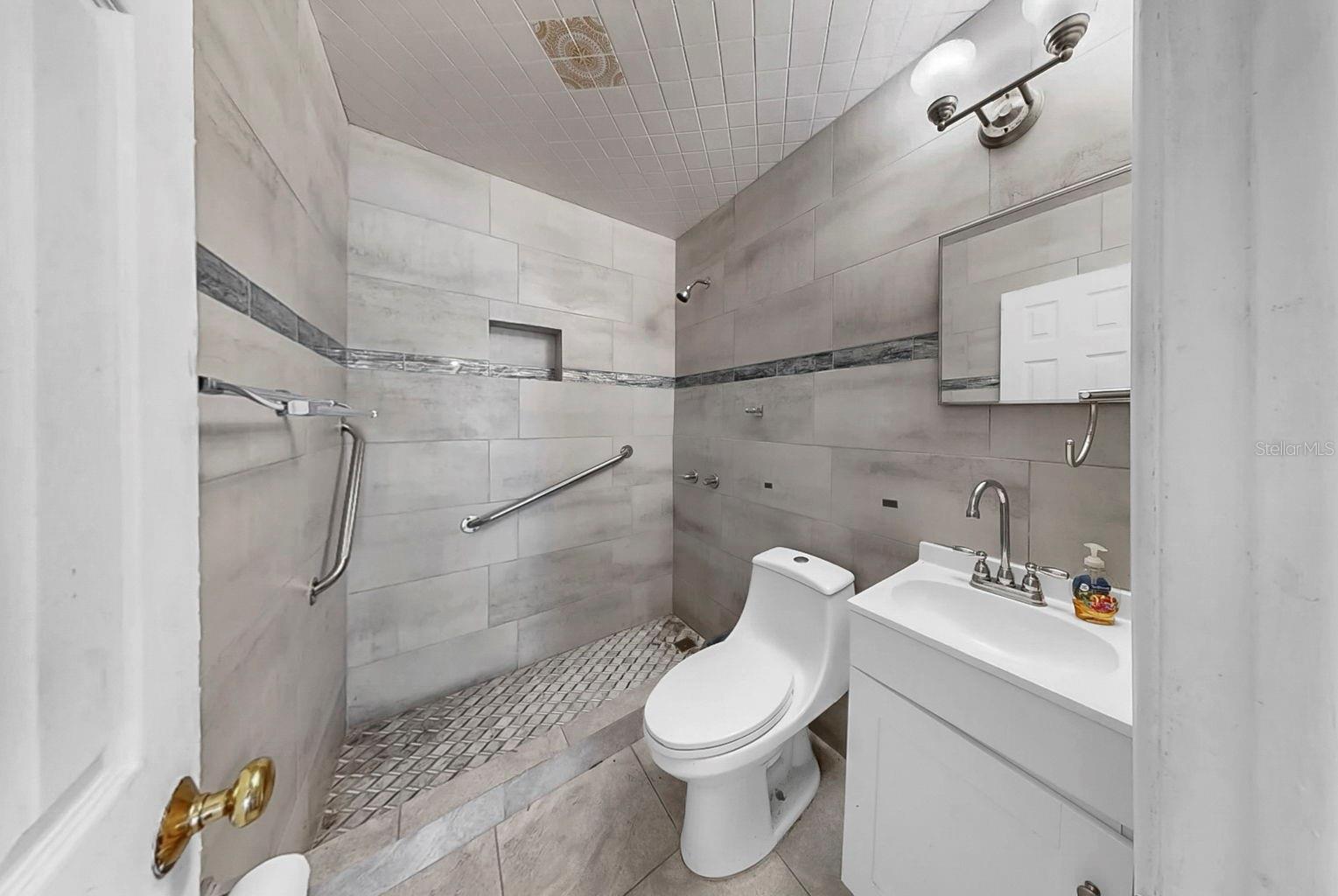 OLDSMAR COUNTRY CLUB ESTATES SEC 2 - Residential