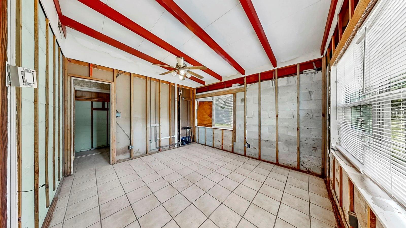 OLDSMAR COUNTRY CLUB ESTATES SEC 2 - Residential