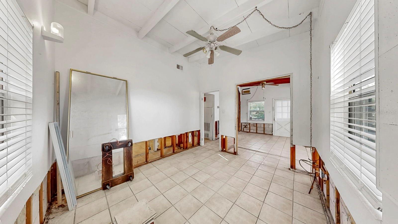 OLDSMAR COUNTRY CLUB ESTATES SEC 2 - Residential