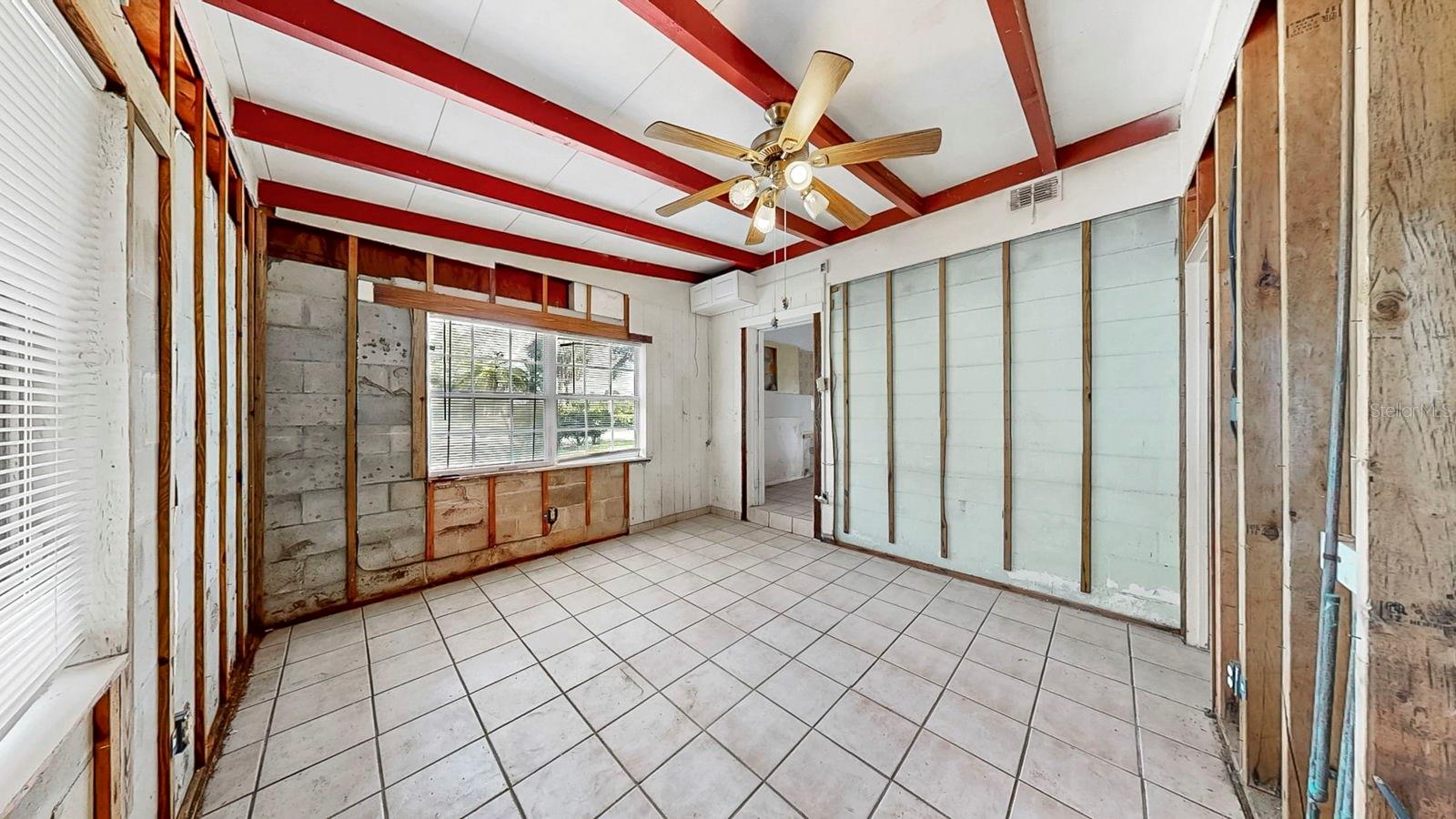 OLDSMAR COUNTRY CLUB ESTATES SEC 2 - Residential