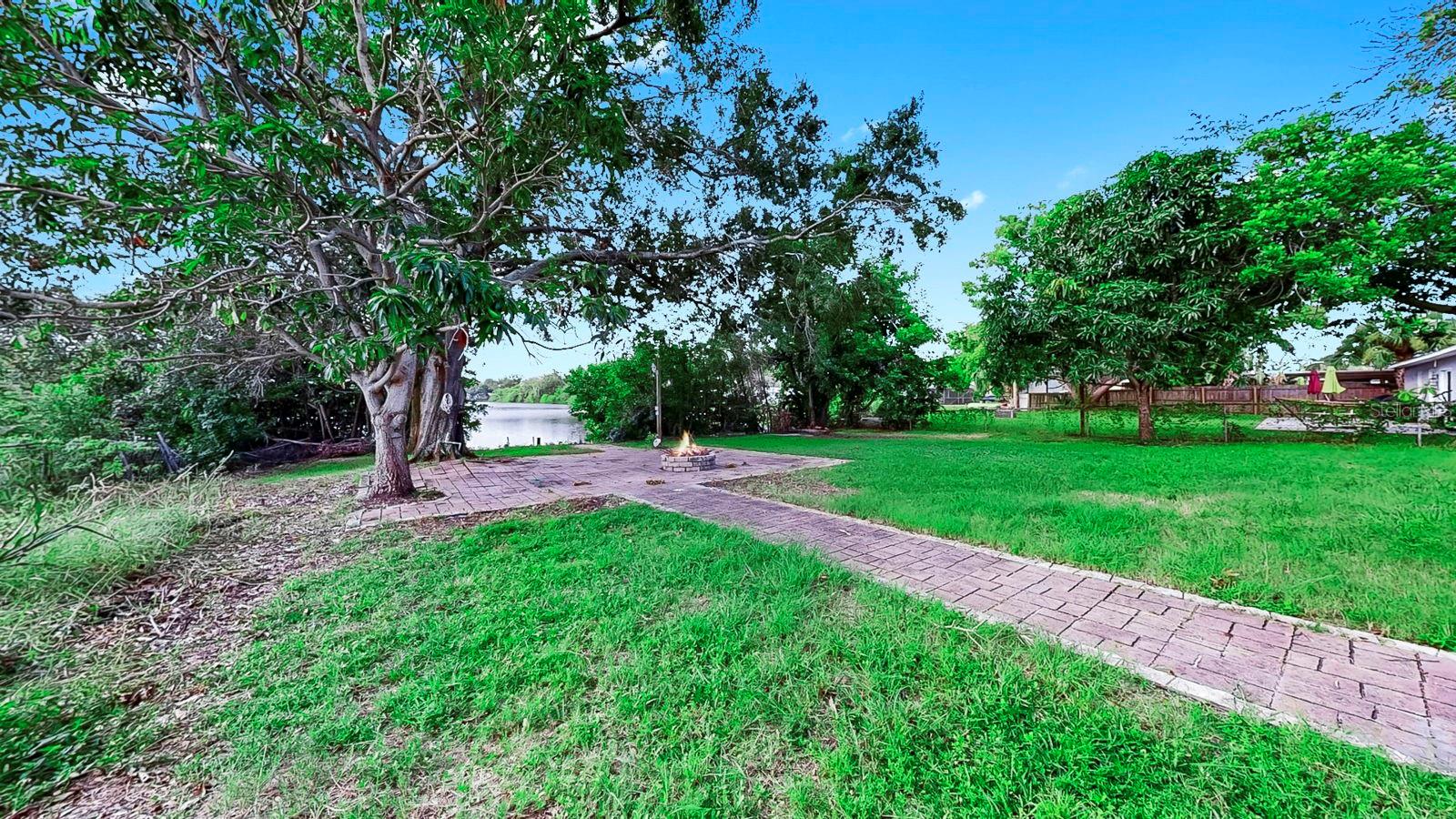 OLDSMAR COUNTRY CLUB ESTATES SEC 2 - Residential