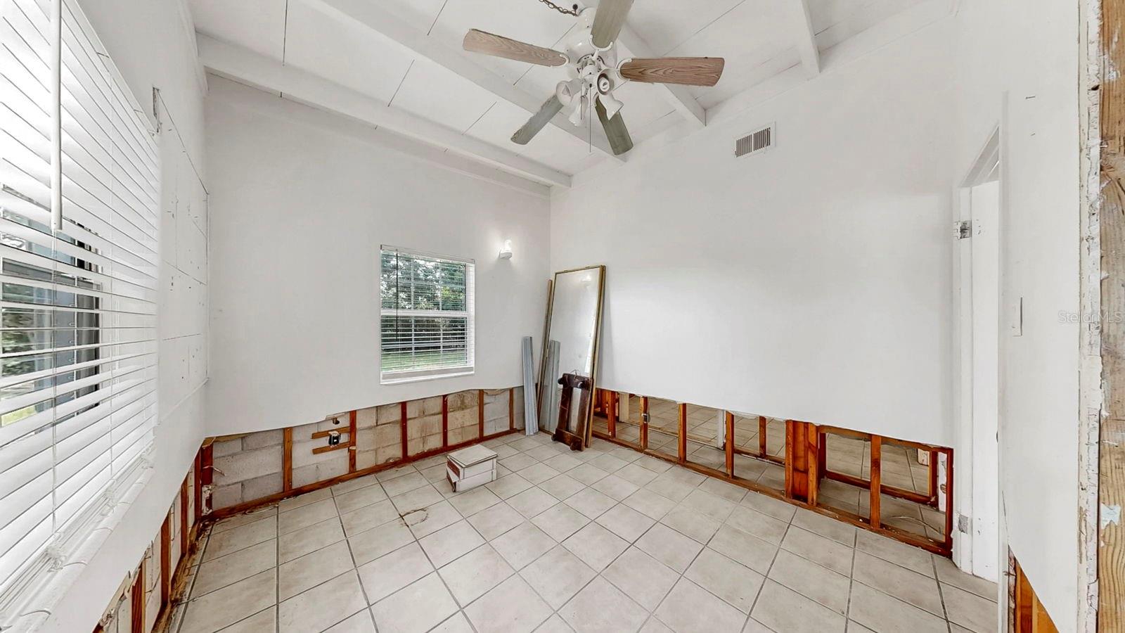 OLDSMAR COUNTRY CLUB ESTATES SEC 2 - Residential