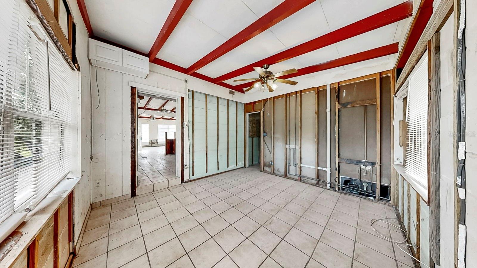 OLDSMAR COUNTRY CLUB ESTATES SEC 2 - Residential