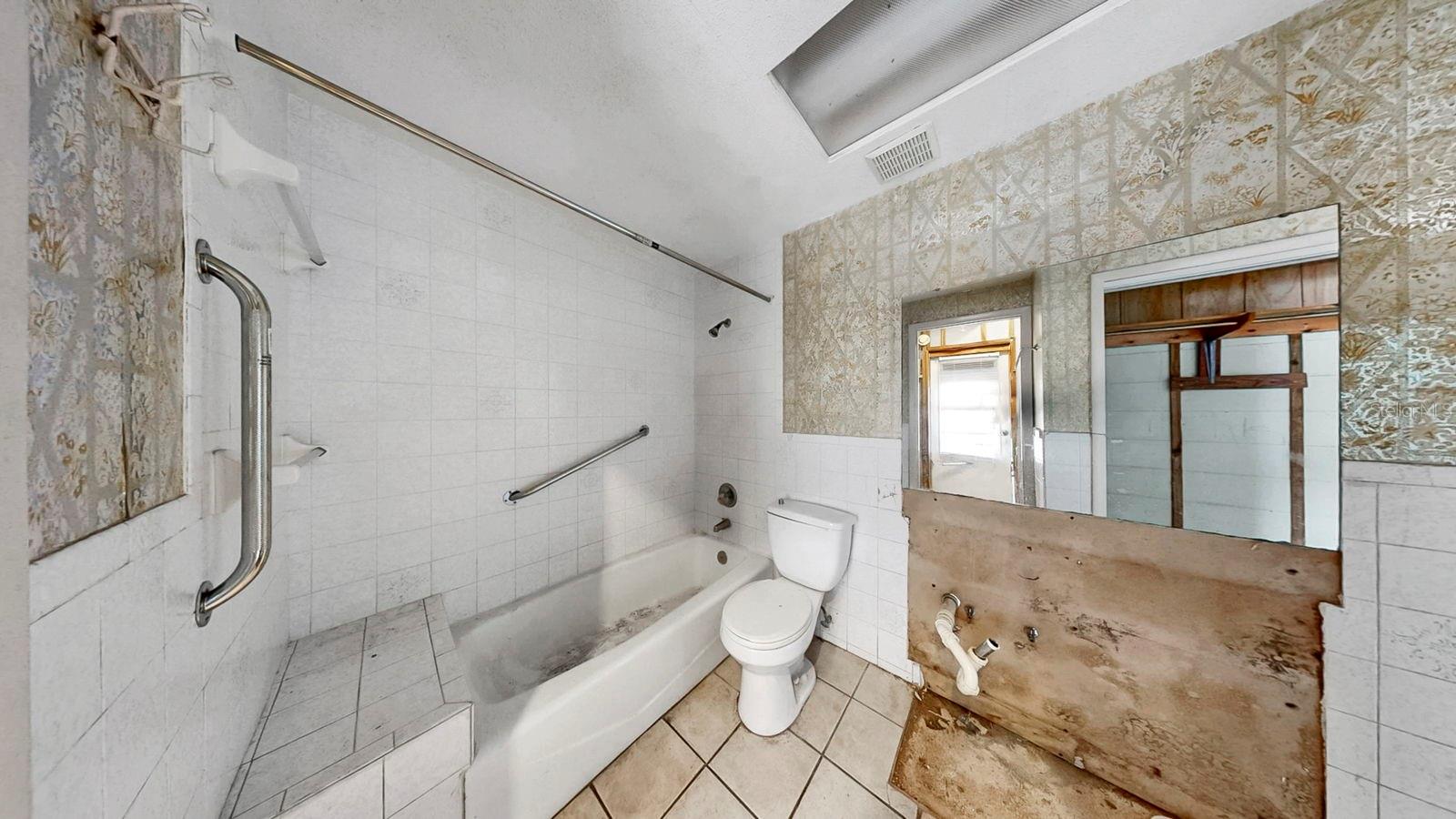 OLDSMAR COUNTRY CLUB ESTATES SEC 2 - Residential