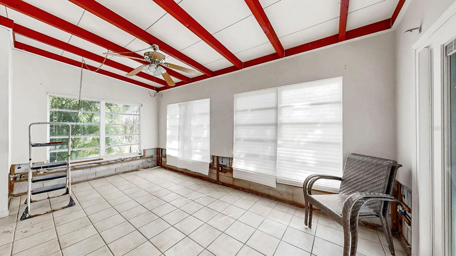 OLDSMAR COUNTRY CLUB ESTATES SEC 2 - Residential