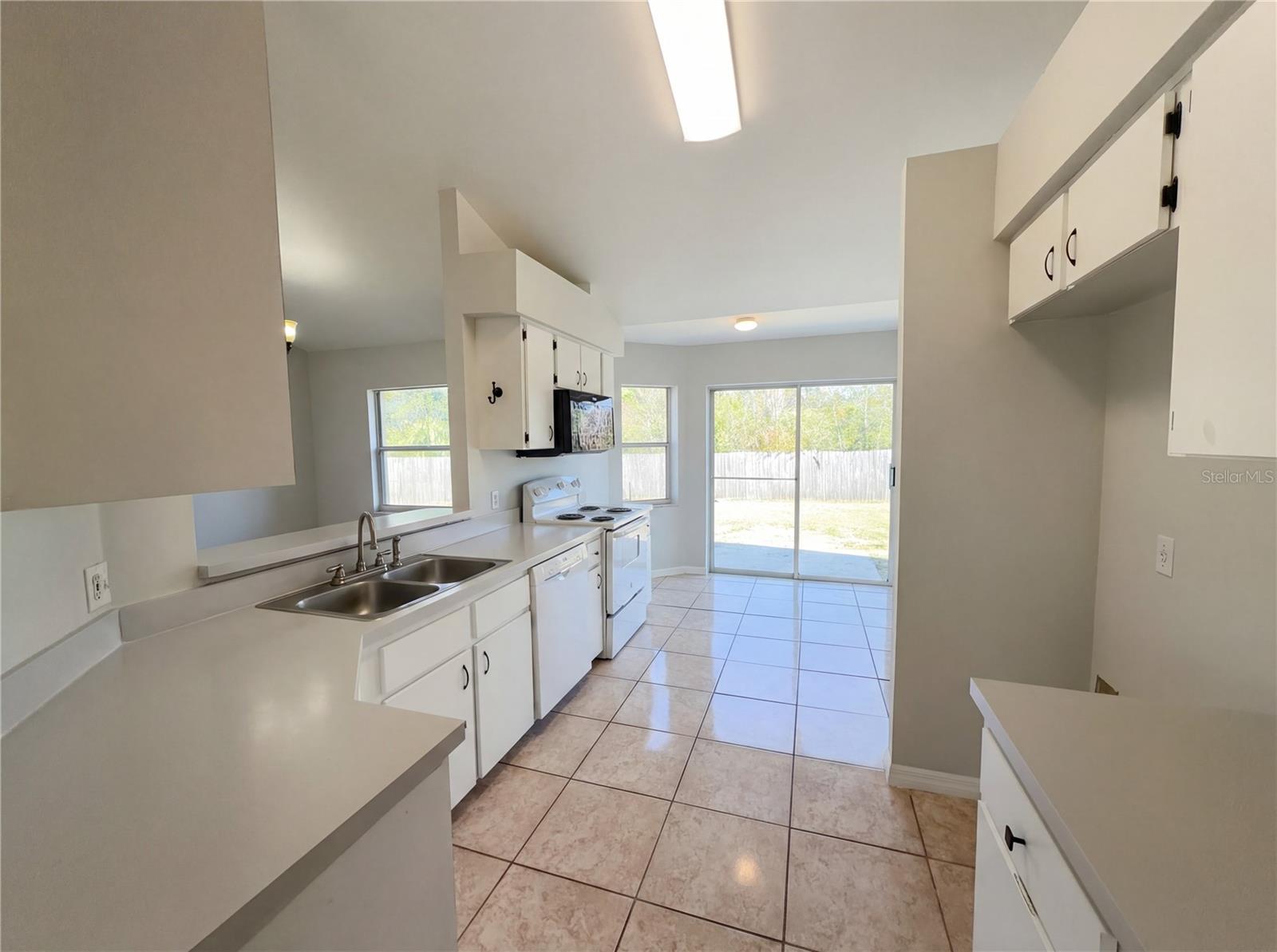 BENTLEY OAKS - Residential