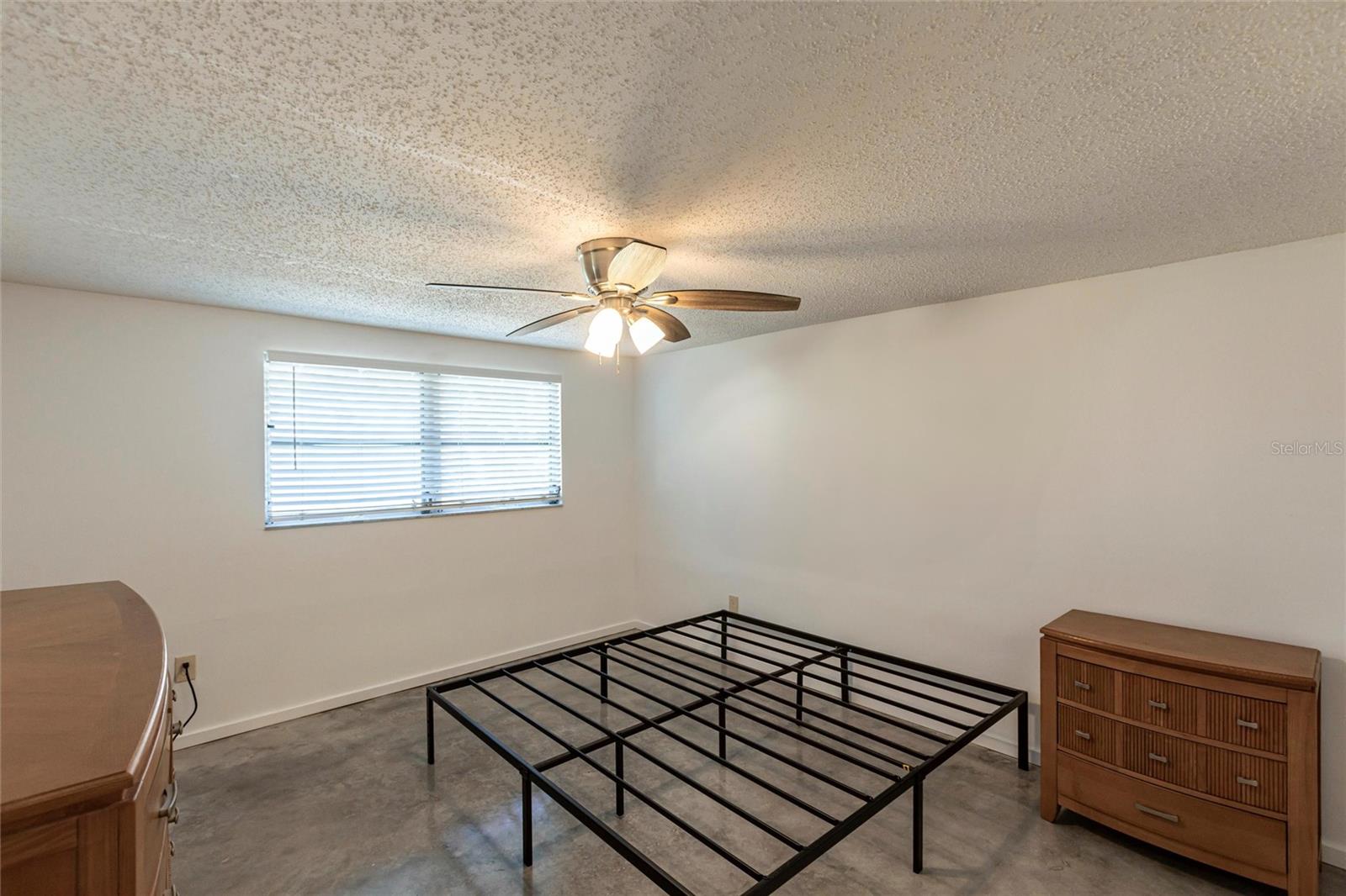 THOMASONS - Residential Income