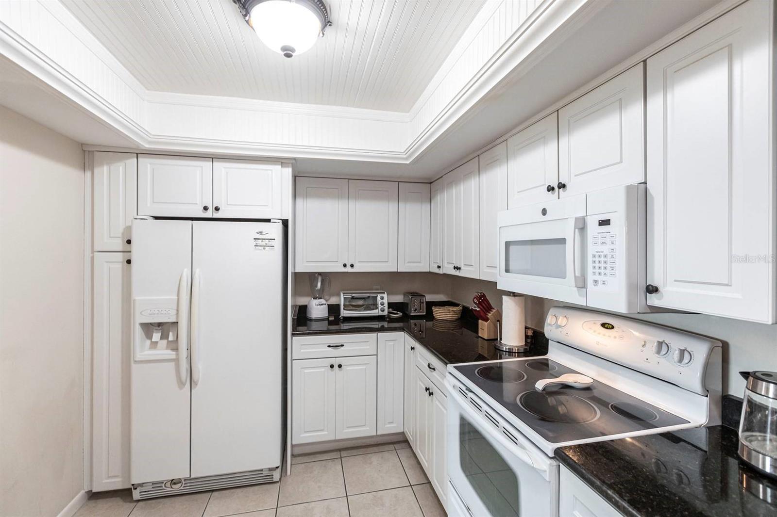 PEPPERTREE BAY III - Residential Lease