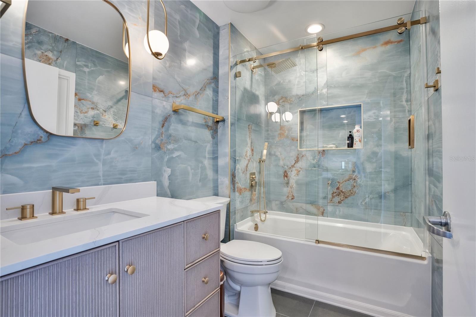 JACKSON - Residential