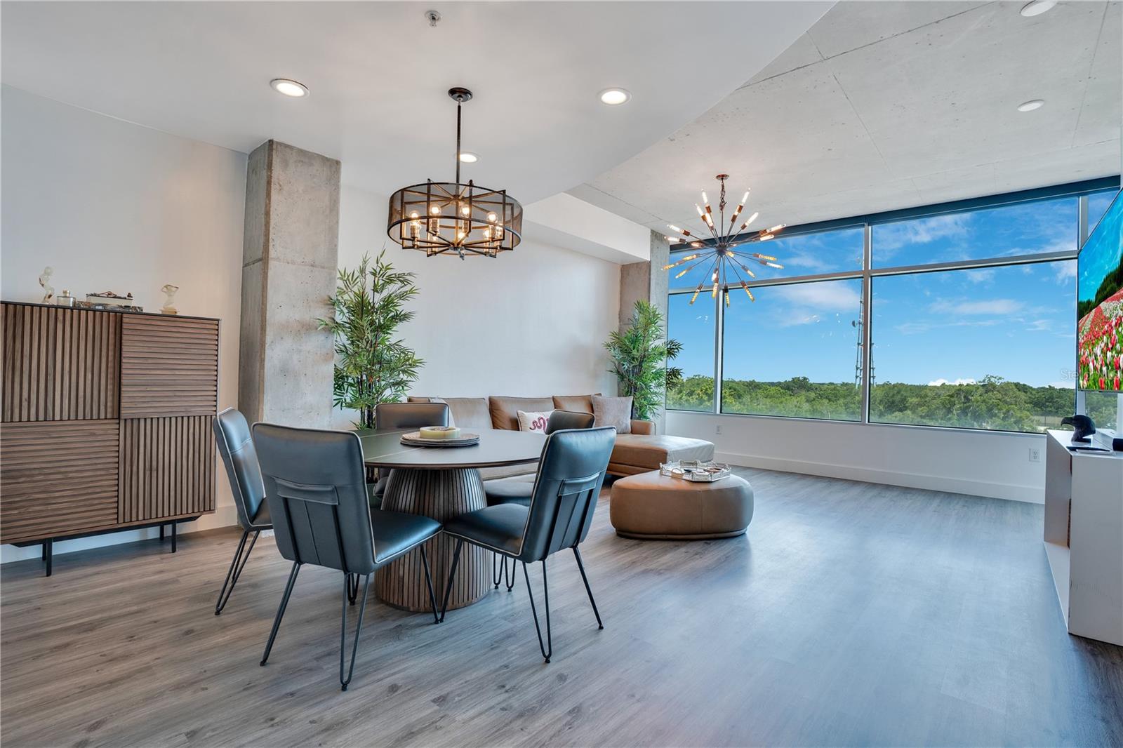 JACKSON - Residential