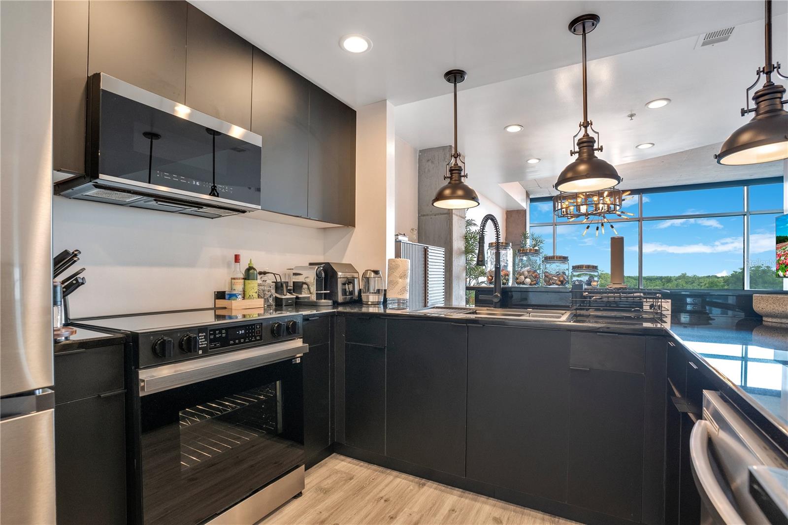 JACKSON - Residential