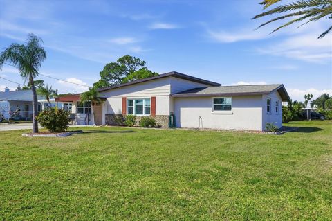 Photo of 2090 Pennsylvania Avenue, Englewood, FL 34224 (MLS # D6145743)