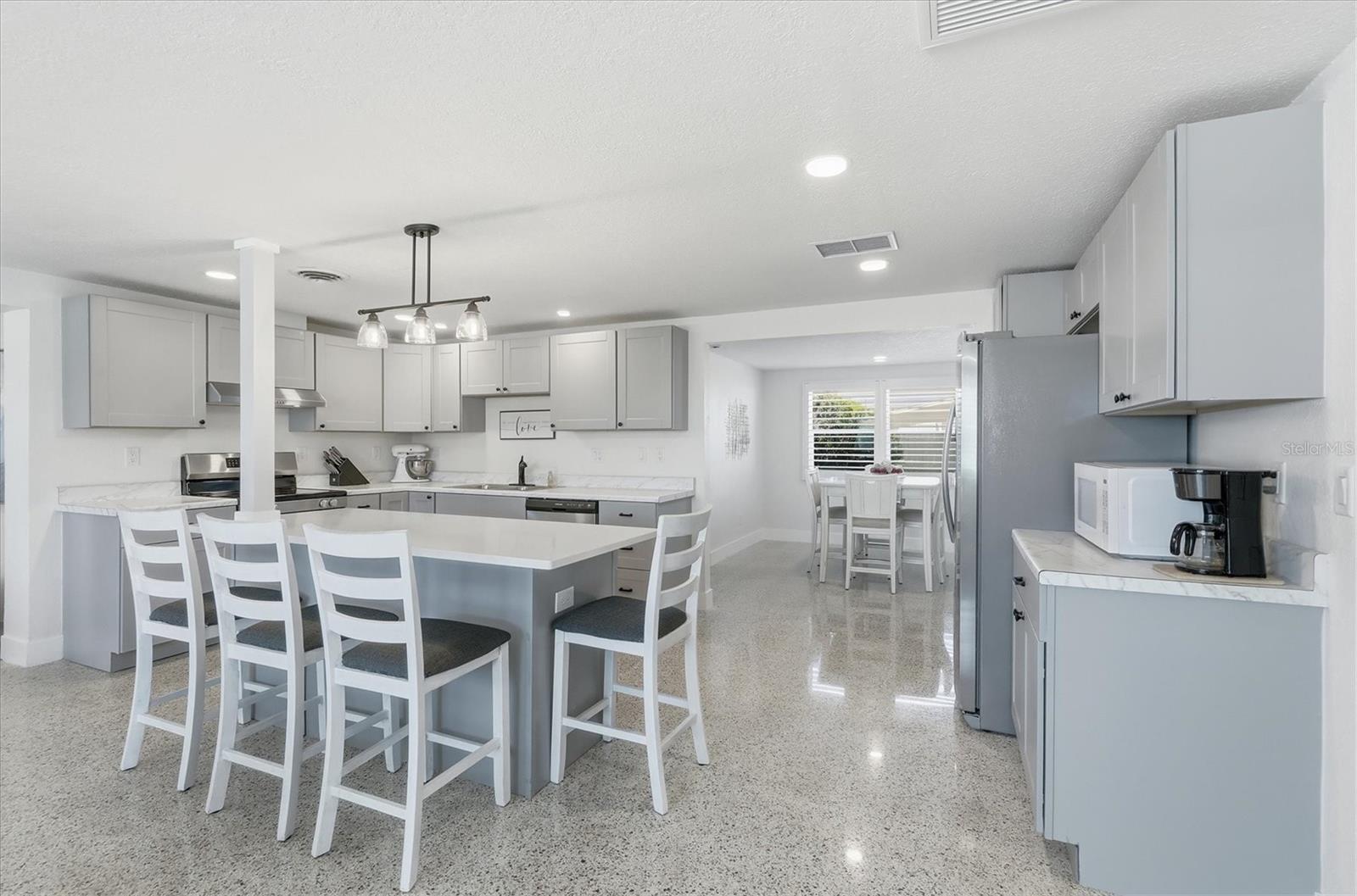 GROVE CITY TERRACE UN 03 - Residential