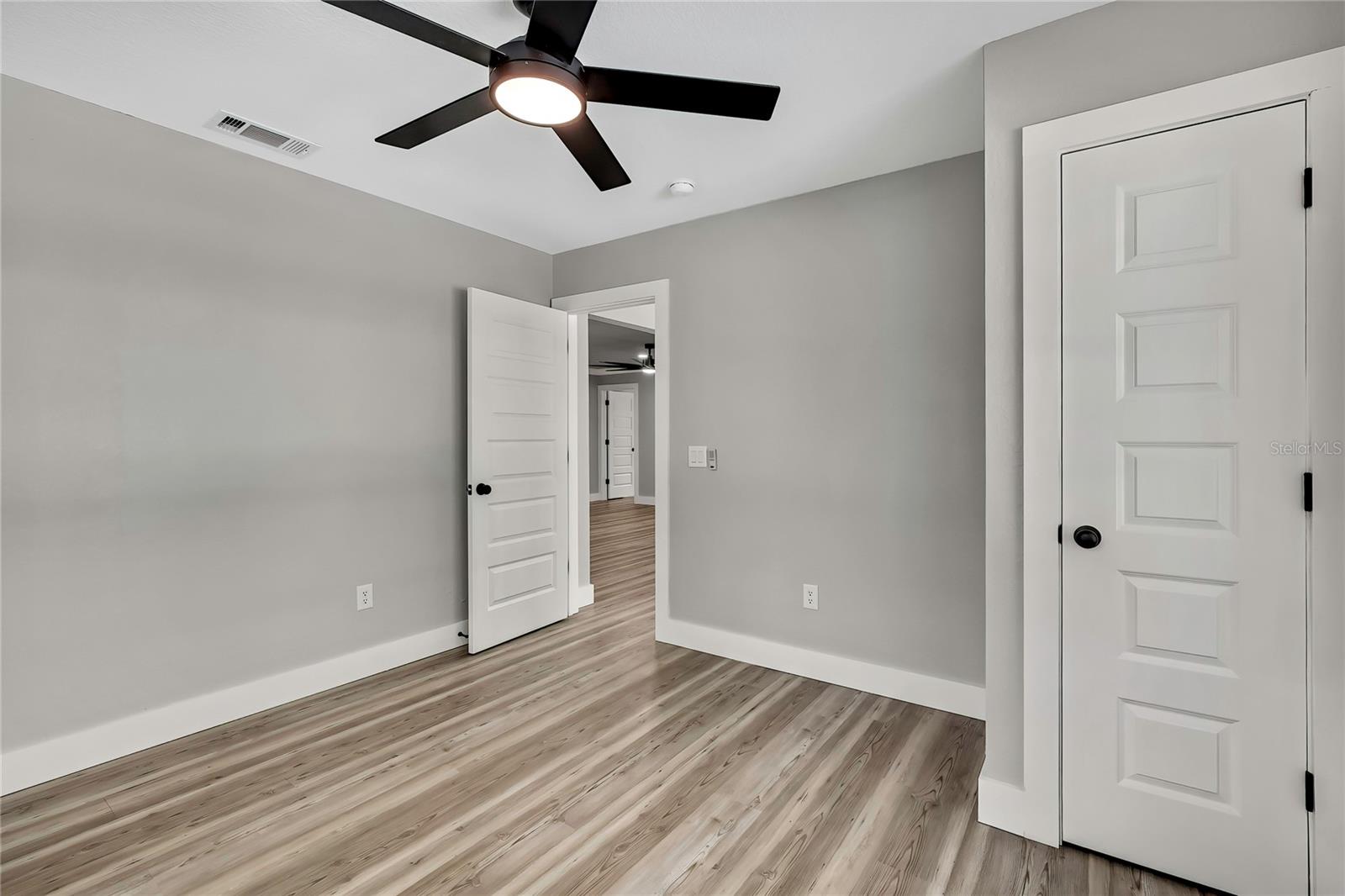 INVERNESS HIGHLANDS SOUTH - Residential