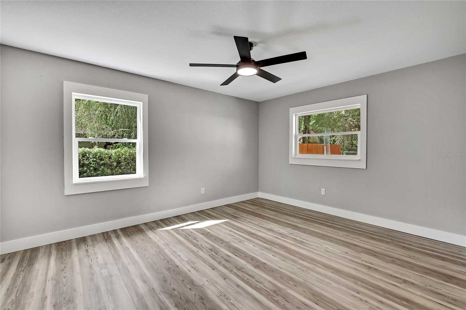 INVERNESS HIGHLANDS SOUTH - Residential