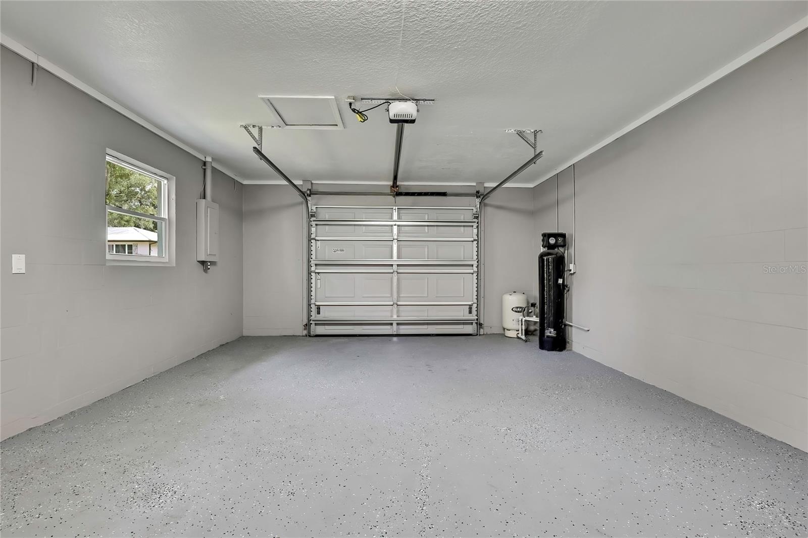 INVERNESS HIGHLANDS SOUTH - Residential