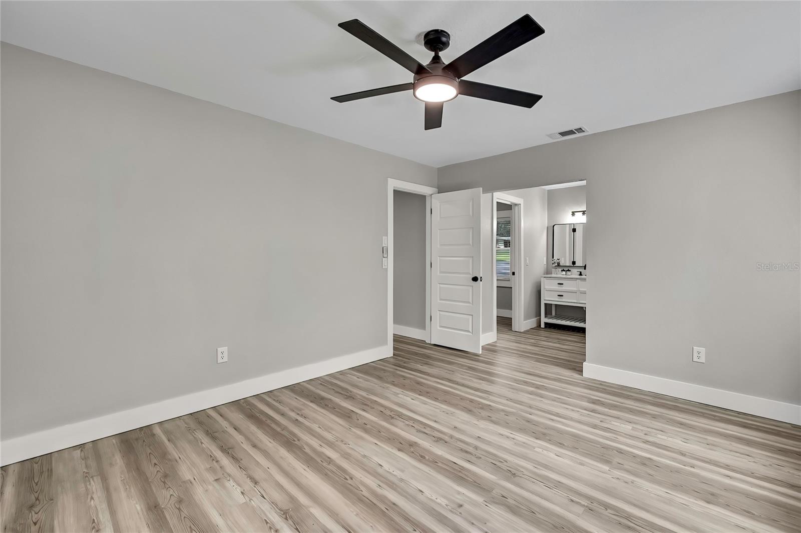 INVERNESS HIGHLANDS SOUTH - Residential