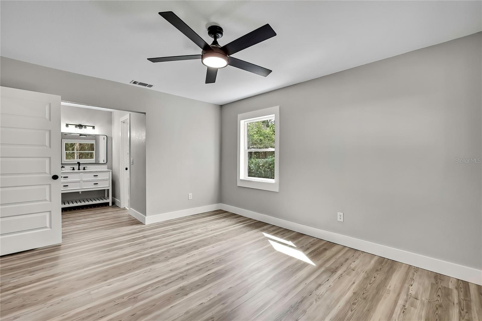 INVERNESS HIGHLANDS SOUTH - Residential